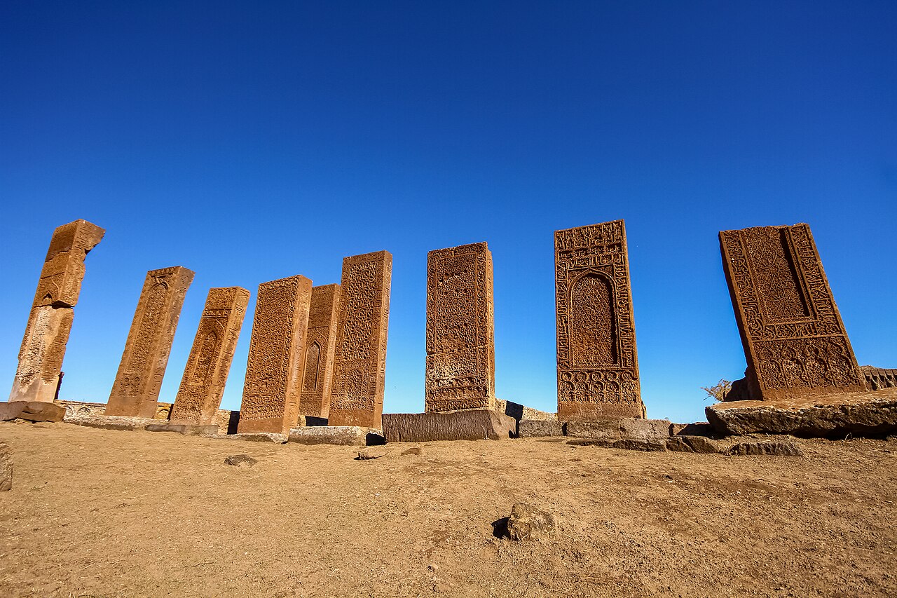 Bitlis · Ahlat Selçuklu Mezarlığı görünümü