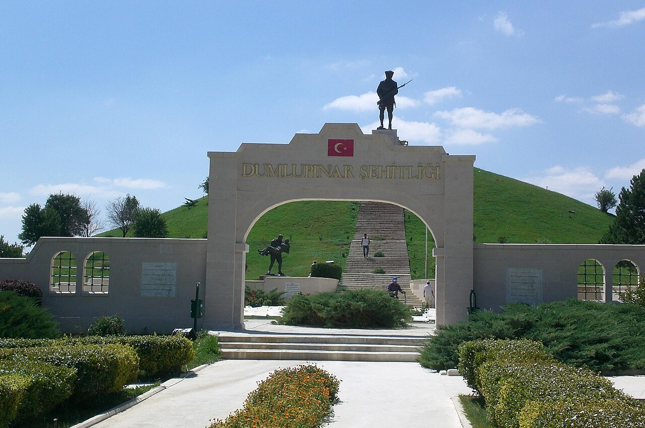 Kütahya · Dumlupınar Şehitliği — Kütahya